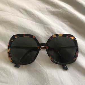 urban outfitters sunglasses